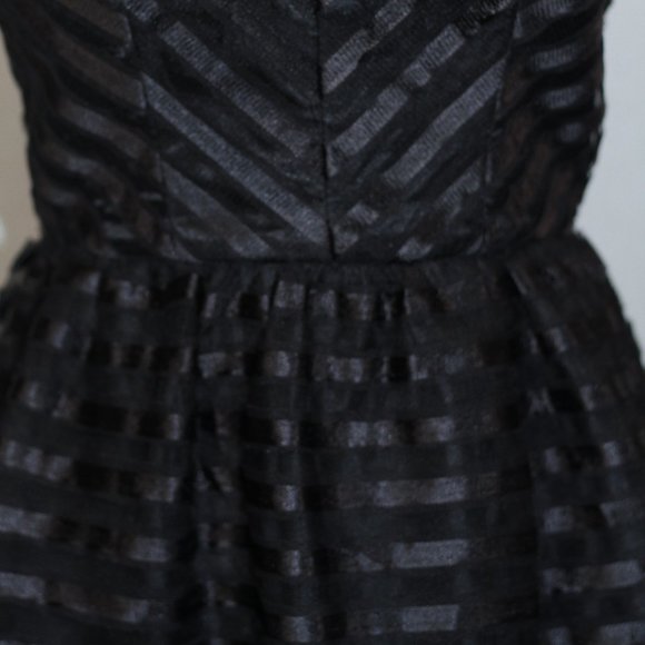 Necessary Objects ADV Gluvk - Frankel Black Dress - Picture 4 of 12